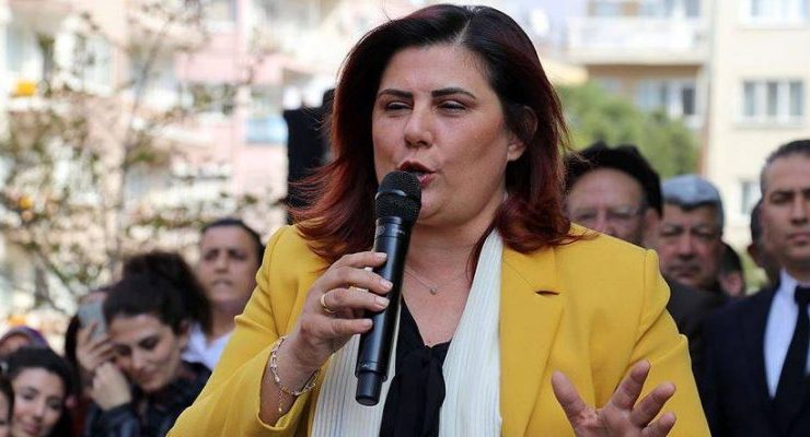 CHP’li Bülbül: Özlem Çerçioğlu, 3 ilçe belediye başkanıyla birlikte AKP’ye geçiyor