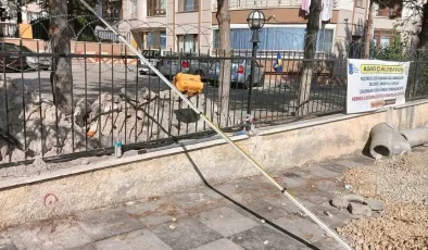 Ankara’da elektrik akımına kapılan belediye işçisi hastaneye kaldırıldı