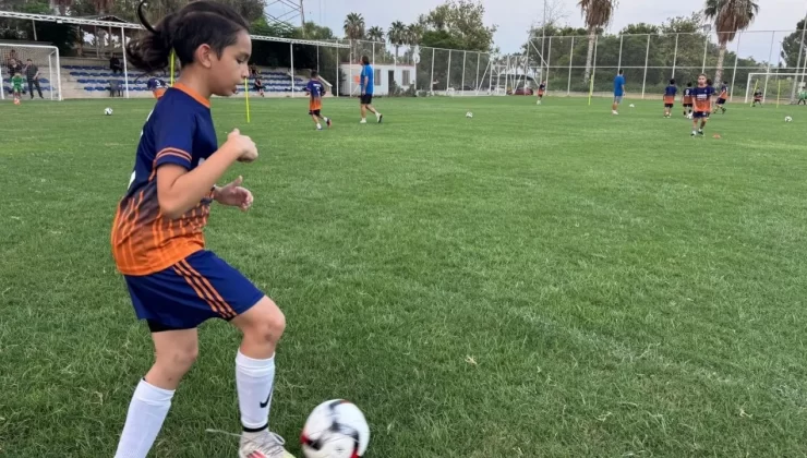 Depremden Kurtuldu, Sahalarda Parladı: Küçük Osman’ın Büyük Futbol Hikayesi