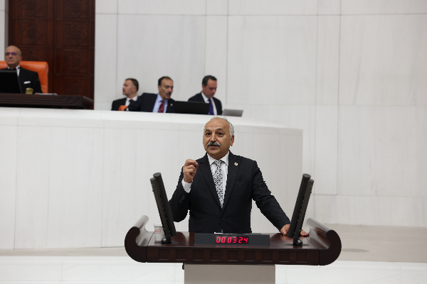CHP’li Talat Dinçer: “Esnafın vergi-SGK borcu dağ olmuşken hâlâ neyi bekliyorsunuz?”