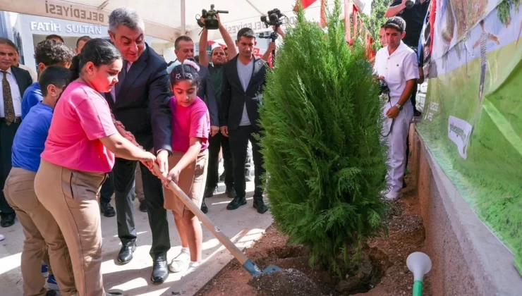 İlköğretim Haftası Coşkusuyla Yeni Eğitim Yılı Başladı
