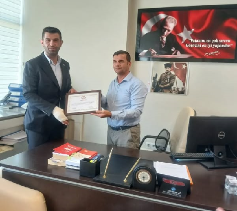 CHP Yenişehir İlçe Başkanı Mazbatasını Aldı