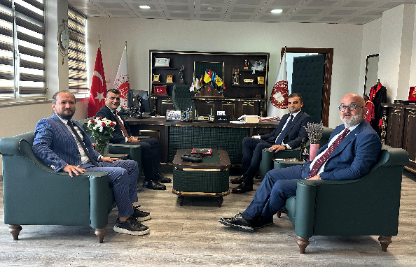 BARO BAŞKANI ÖZDEMİR, SİLİFKE CUMHURİYET BAŞSAVCISI AKYILDIZ’I ZİYARET ETTİ