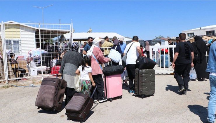 Bakanlık verileri: 8 Aralık’tan bu yana Suriye’ye dönenlerin sayısı kaç oldu?