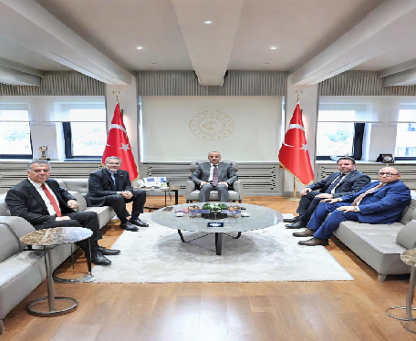 MHP MERSİN MİLLETVEKİLİ DR. LEVENT UYSAL, MERSİN’İN ULAŞIM YATIRIMLARI İÇİN TEMASLARINI SÜRDÜRÜYOR