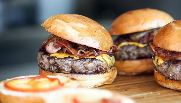 Tüketiciyi Şaşırtan Hamburger İddiası!