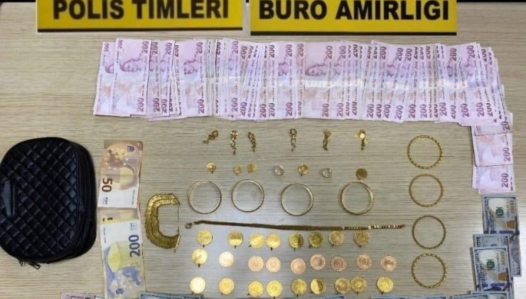 Mersin’de dolandırdı, Osmaniye’de yakalandı: Çantadan servet çıktı