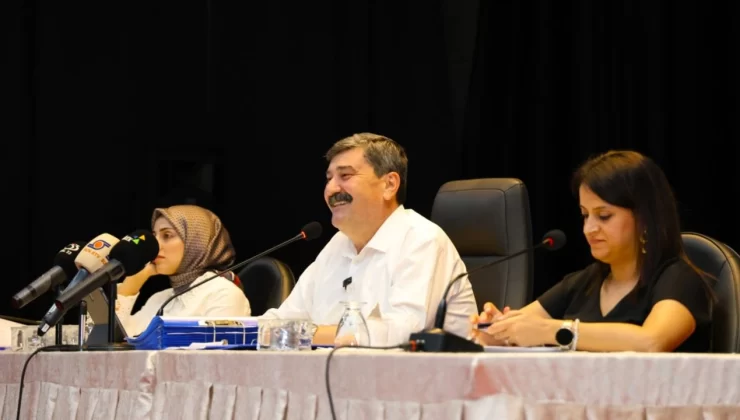 Toroslar’da Sokak Hayvanları Alanı Kuruluyor