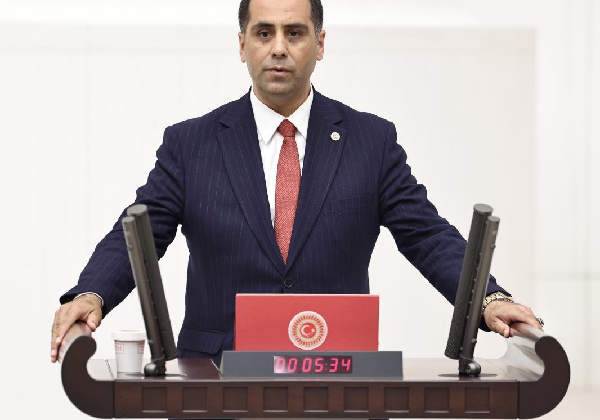 Kıratlı: “Mersin’e 80 yılda yapılan gölet ve barajların beş katından fazlasını biz yaptık”