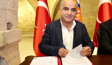 Karan Çiftinden Kayıp Evlat Anısına Anlamlı Bağış