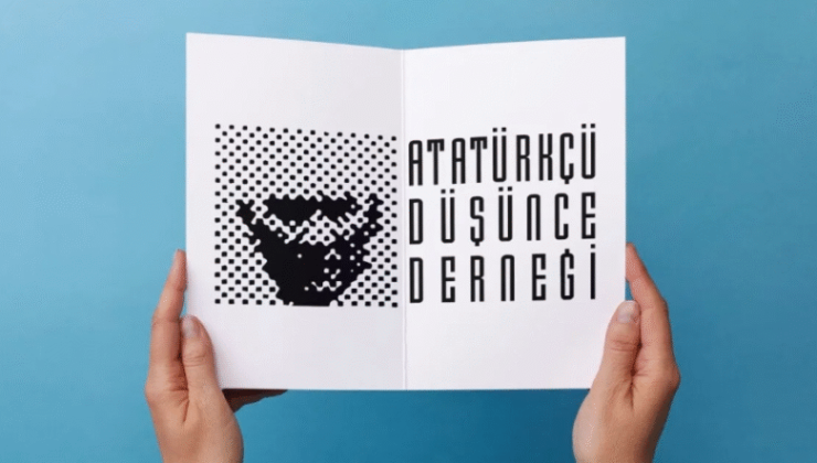 En büyük eseri ve emaneti Laik Türkiye Cumhuriyeti’ni ve Türk Devrimi’ni ilelebet yaşatmanın vazgeçilmez görevimiz olduğu bilinciyle kurtarıcımız, kurucumuz, değişmez önderimiz Büyük Atatürk’ü yılda sadece bir gün değil, her gün anıyor, anlamaya çalışıyoruz.