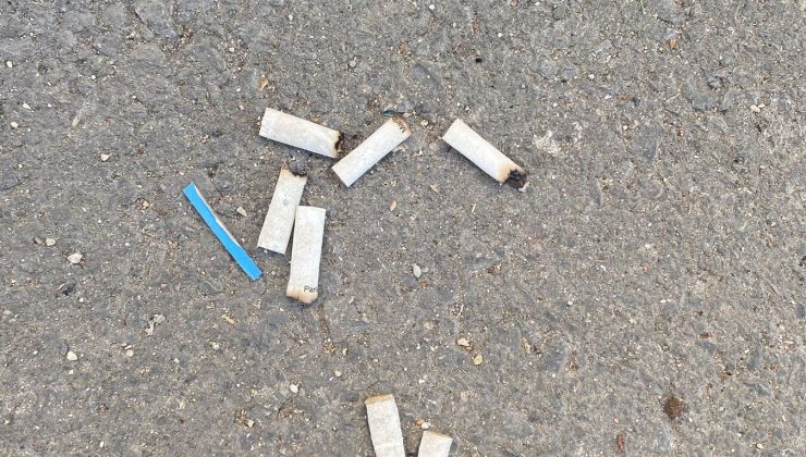 Mersin sahilleri izmarit altında: Vatandaş “Temiz nefes” istiyor