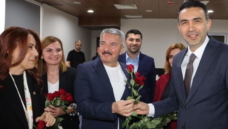 Mersin’de öğretmenler günü ziyareti: Nurettin Topçu’da sıcak buluşma