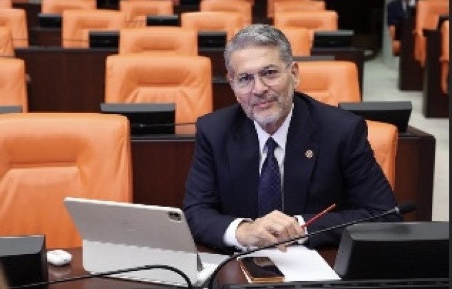 MİLLETVEKİLİ UYSAL: 2026 YILINDA MERSİN’DE BİLİM, SANAYİ VE TEKNOLOJİ YATIRIMLARINDA YENİ DÖNEM BAŞLIYOR MİLLETVEKİLİ UYSAL, TARSUS’A TEKNOPARK, ERDEMLİ’YE BRANŞ BAZLI ORGANİZE SANAYİ BÖLGESİ, MUT OSB ALTYAPI İHALESİNİN TAMAMLANMASINI İSTEDİ