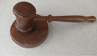 Okuldaki istismar davasında çarpıcı karar: Silifke’de hüküm açıklandı, sanık tutuklandı