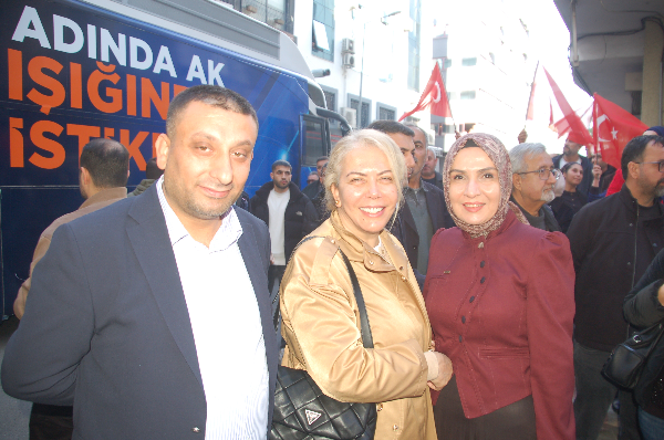 AK Parti’de Dayanışma Ruhu: Saliha Adıcan’dan Akdeniz İlçe Teşkilatına Anlamlı Ziyaret