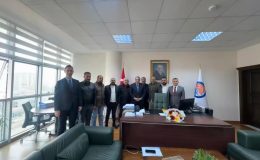 MERSİN MİNİBÜSCÜLER ODASI BAŞKAN VEKİLİ MEHMET KARTAL ,dan  Mersin valisi, ne  anlamlı ziyaret