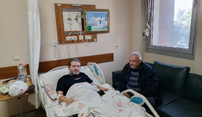 MUSTAFA ESMER CENGİZ, E GEÇMİŞ OLSUN ZİYARETİ YAPTIM ACİL ŞİFALAR DİLİYORUM;