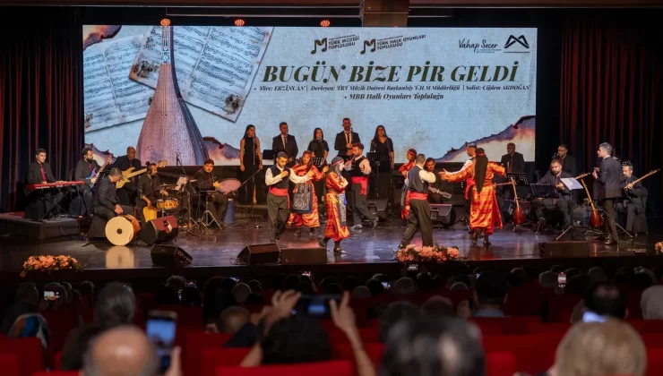 Mersin’de Anadolu’dan ezgiler: Coşkulu gece salonları şenlendirdi