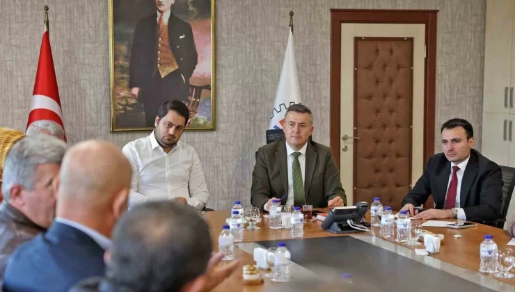 Yerli muz için güçlü kooperatif mesajı