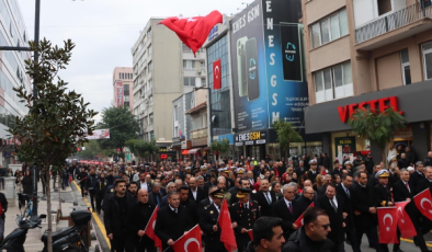 MERSİN’DE KURTULUŞ COŞKUSU: BAŞKAN ALDEMİR VE CUMHUR İTTİFAKI MEYDANLARDAYDI!