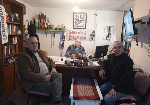 Eğitimci Naci Durmaz’dan  ÖZYAR  Mersin Postası’na Anlamlı Ziyaret