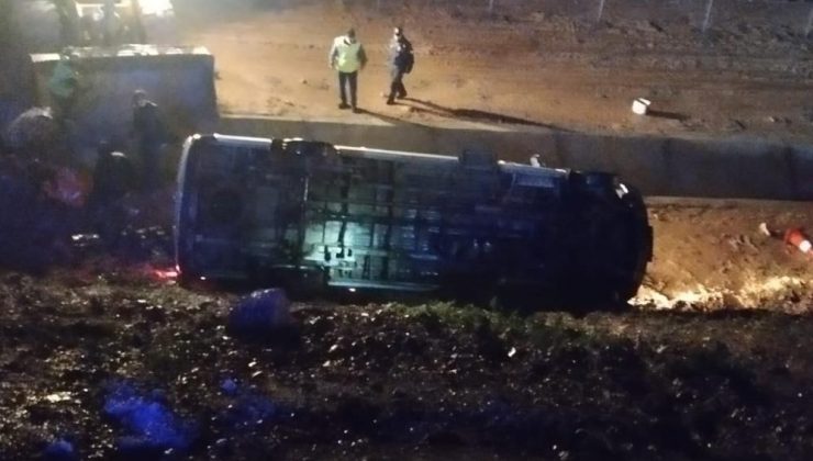 Mersin’de işçi servisi uçuruma yuvarlandı: 13 yaralı