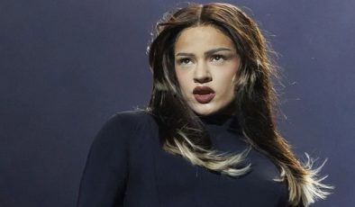 Rosalia’nın ‘LUX’ albümü: Vatikan’dan inanç ve maneviyat hakkındaki şarkılarına övgü