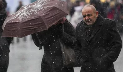Gök delindi! Mersin’de kuvvetli yağış ve fırtına alarmı