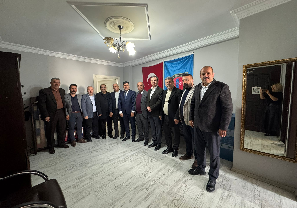 Mersin’de Esnaf Dayanışması: MTSO’dan Minibüsçüler Odası’na Ziyaret