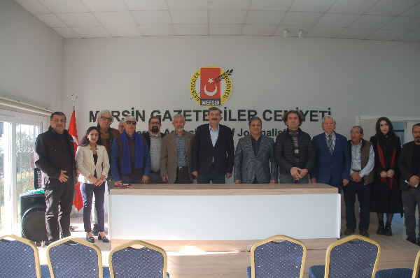 Başkan Yıldız’dan Basın Camiasına Ziyaret: “Toroslar’ı Birlikte Yöneteceğiz”