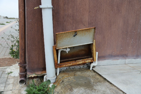 Mersin’de Sardalya Parkı’na saldırı: Kamu malı büyük zarar gördü