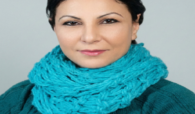 “Sevgi güçtür; saklamak değil, paylaşmak büyütür.”