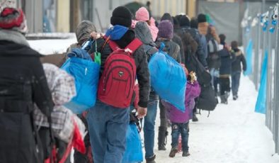 AP’den sığınmacıların üçüncü ülkelere gönderilmesine onay