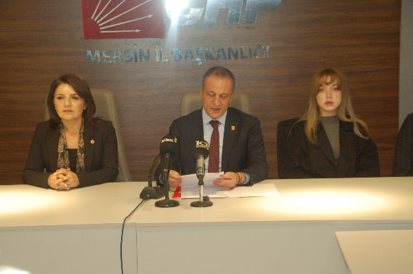 Cumhuriyet Halk Partisi, umudun, azmin, adil ve demokratik bir Türkiye’ye olan inancının partisi olarak büyük bir mücadele vermeye devam etmektedir.