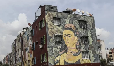 Mersin’de mahalleler sanatla yenilendi! Bu sokaklar görenleri hayran bırakıyor