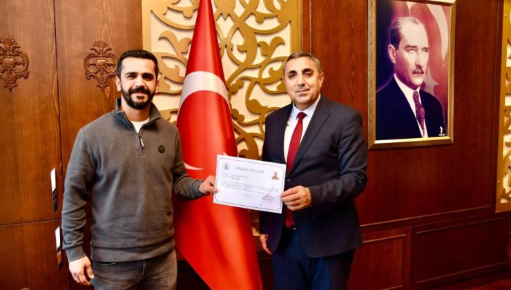 Silifke’den çıkan “Kırık Saksıdaki Umut”, Türkiye birincisi oldu!