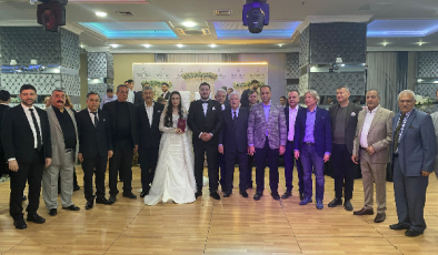 Mersin’in Sevilen İş İnsanlarından Şevket Demir’in Mutlu Günü: Merve ve Mahmut Dünya Evine Girdi