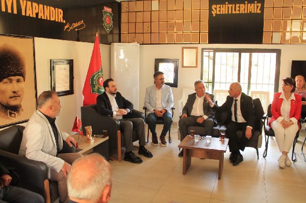 İYİ PARTİ HEYETİNDEN MERSİN ŞEHİT AİLELERİNE ANLAMLI ZİYARET: “EMANETLERİNİZ BAŞIMIZIN TACIDIR”