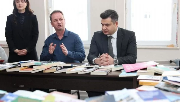Gülnar’da Kitaplarla Anlamlı Buluşma