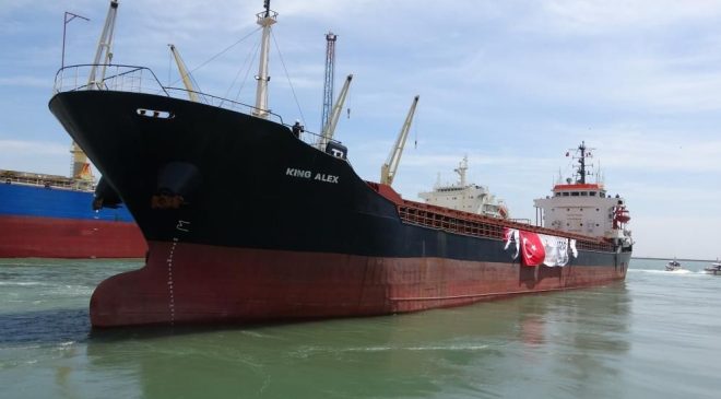 Mersin Limanı’ndan tarihi sevkiyat! Binlerce aileye destek gidecek