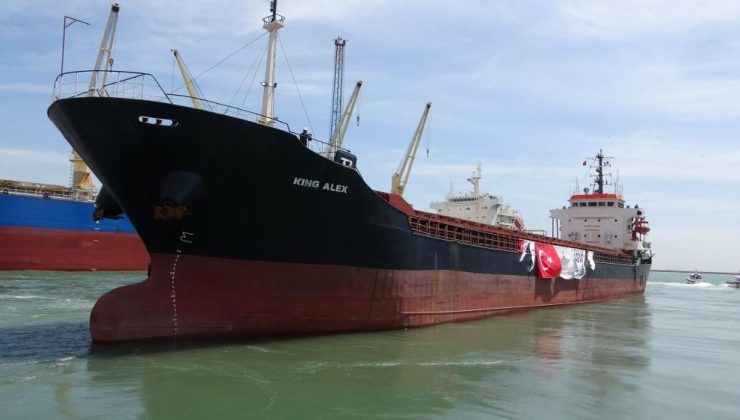 Mersin Limanı’ndan tarihi sevkiyat! Binlerce aileye destek gidecek