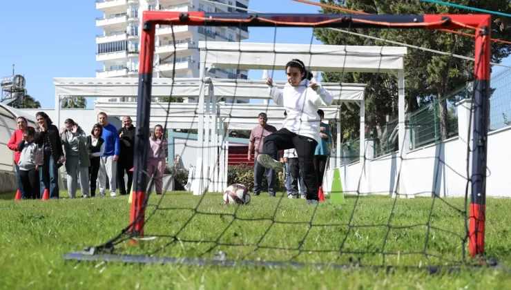 Bu parkta engeller yok! Mersin’de yüzlerce aileyi buluşturan hizmet