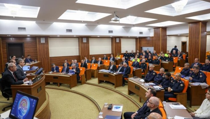 Mersin’de güvenlik güçleri seferber: 13 ilçede yeni dönem başlıyor