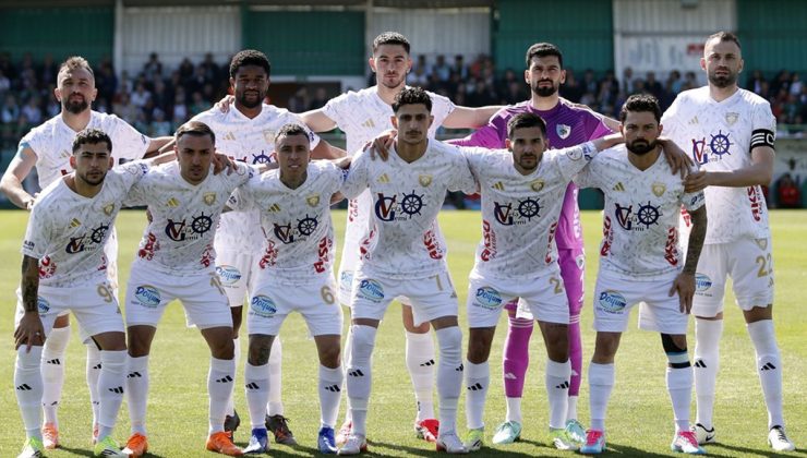 Süper Lig’e yükselen ilk takım Erzurumspor oldu