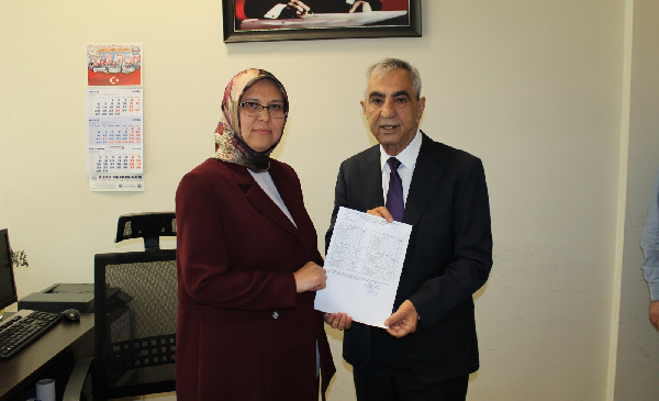 veysel sarı mazbatasını aldı