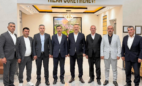 Toroslar’ın “Yüz Akı” Ferdi Çokkeser’den Bitlis’e Kardeşlik Köprüsü