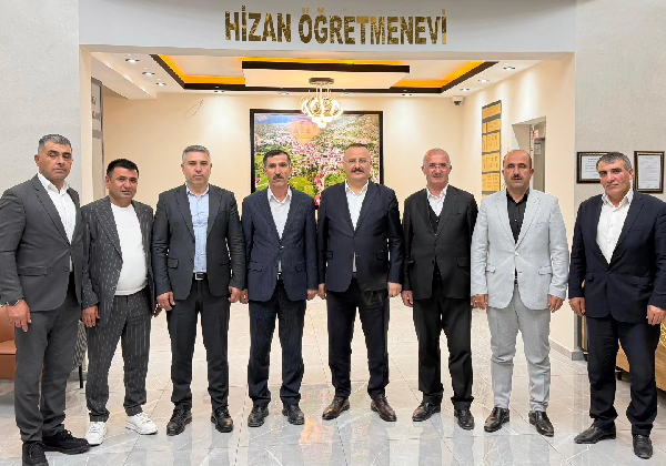 Toroslar’ın “Yüz Akı” Ferdi Çokkeser’den Bitlis’e Kardeşlik Köprüsü