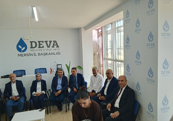 DEVA PARTİSİ MERSİN TEŞKİLATINDA BAYRAMLAŞMA COŞKUSU!