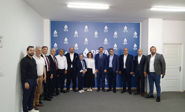 DEVA Partisi Mersin İl Başkanlığı’nda Bayram Coşkusu: Mehmet Emin Ekmen Katılım Sağladı